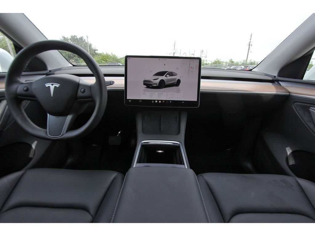 Used 2023 Tesla Model Y Long Range AWD/4WD image 10