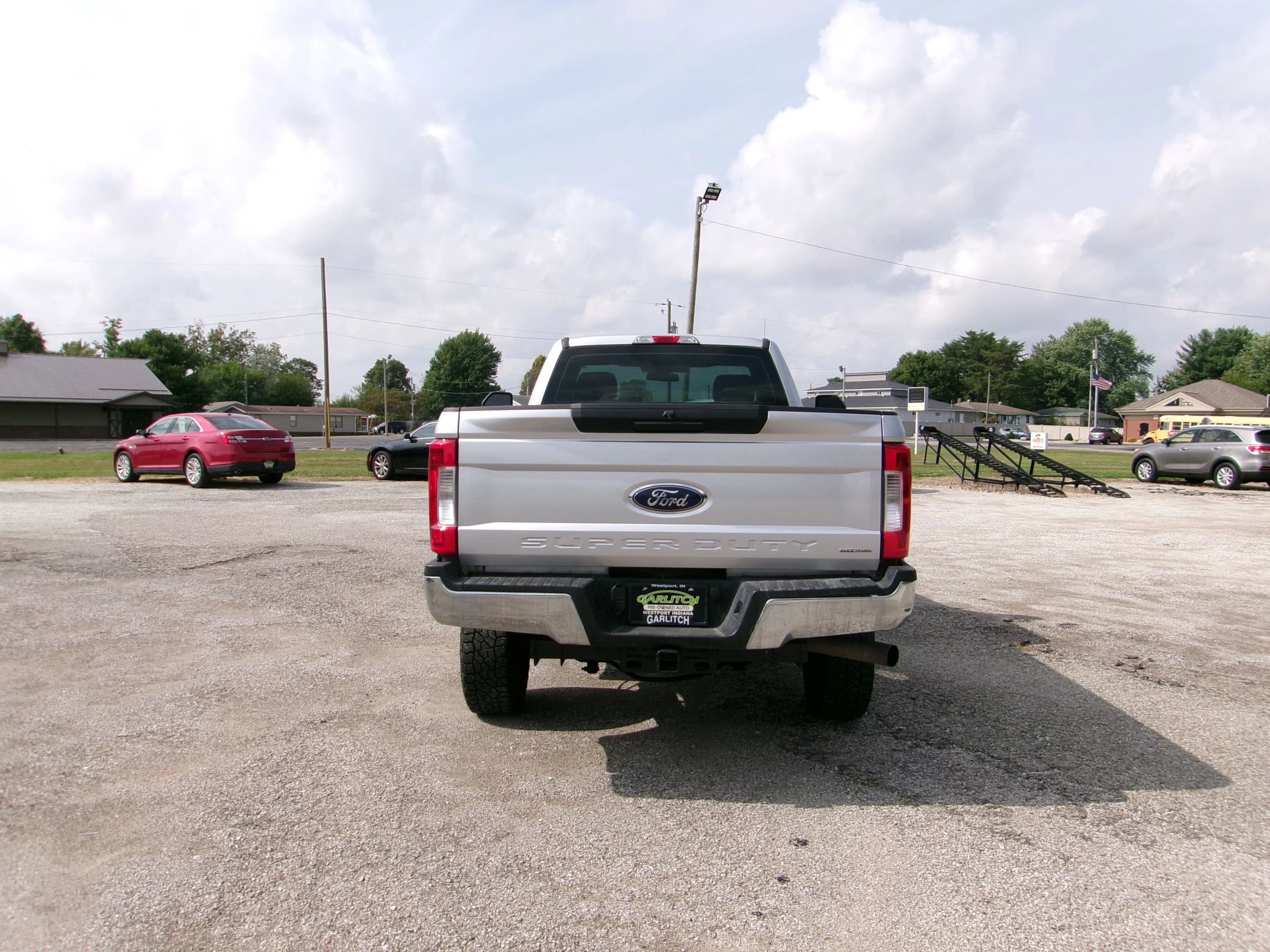 Used 2019 Ford F250 XL w/ XL Value Package image 4