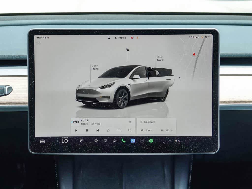 Used 2024 Tesla Model Y 2WD image 12