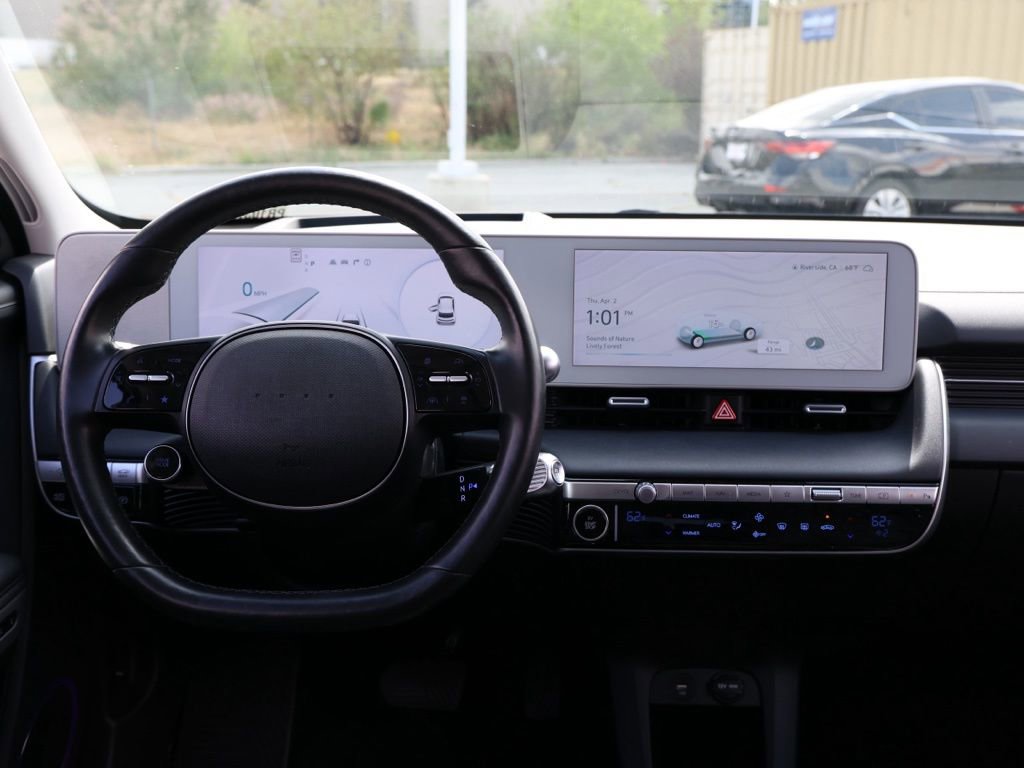 Used 2024 Hyundai Ioniq 5 Limited image 22