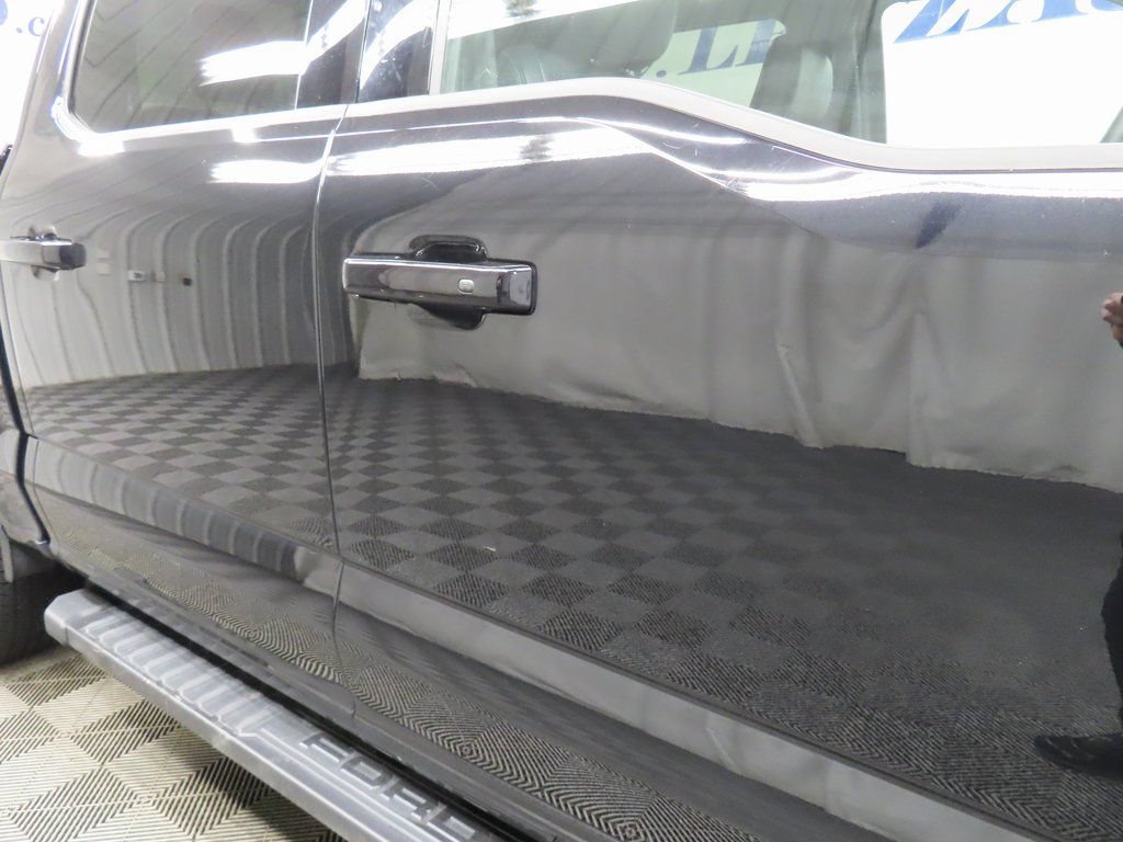 Used 2025 Ford F150 Lariat AWD/4WD image 31