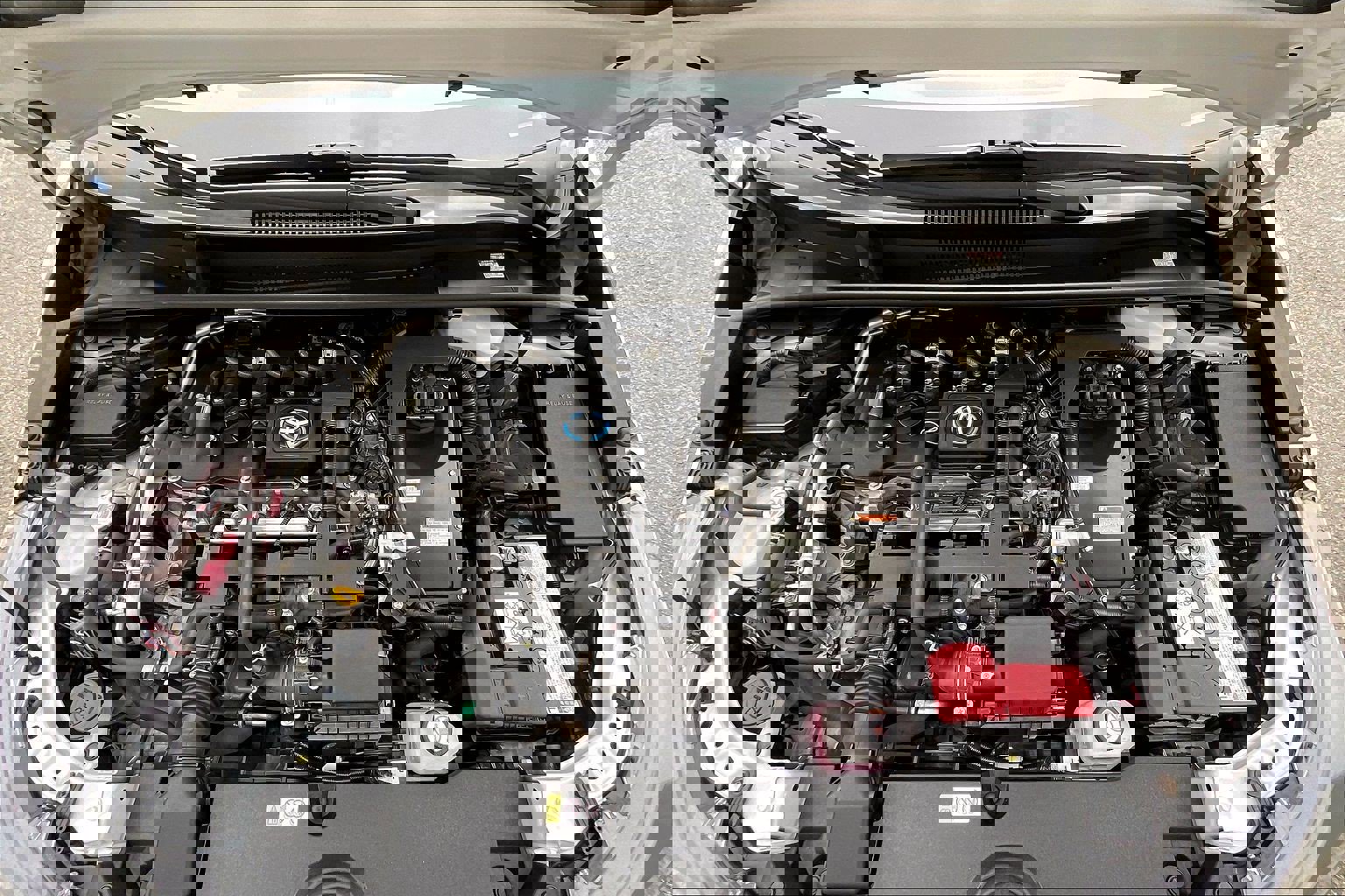 Used 2022 Toyota Corolla LE image 9