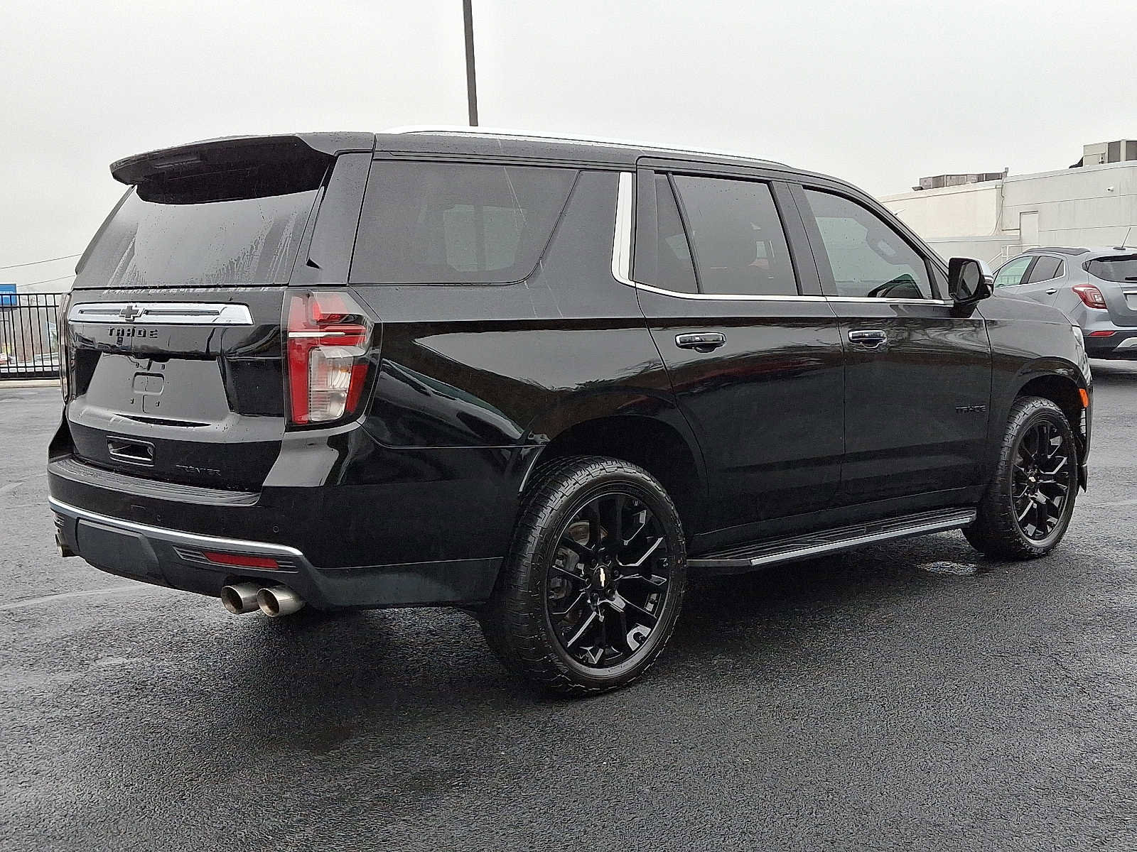 Used 2023 Chevrolet Tahoe Premier image 7