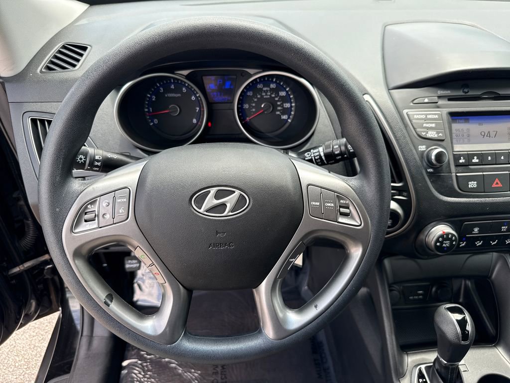 Used 2015 Hyundai Tucson GLS FWD image 14