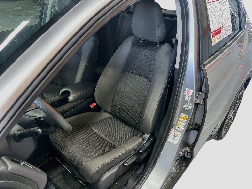 Used 2022 Honda HR-V EX image 18