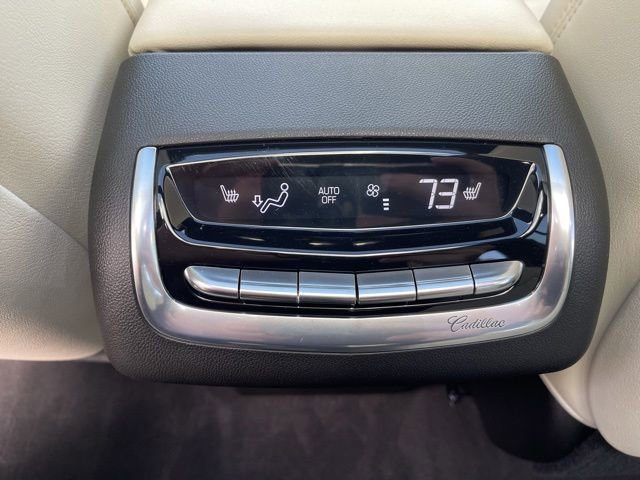 Used 2025 Cadillac XT6 Sport w/ Technology Package AWD/4WD image 34