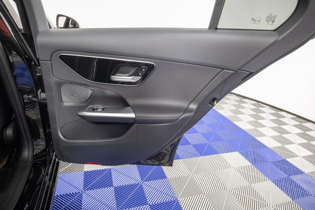 Used 2024 Mercedes-Benz C 300 Sedan image 16