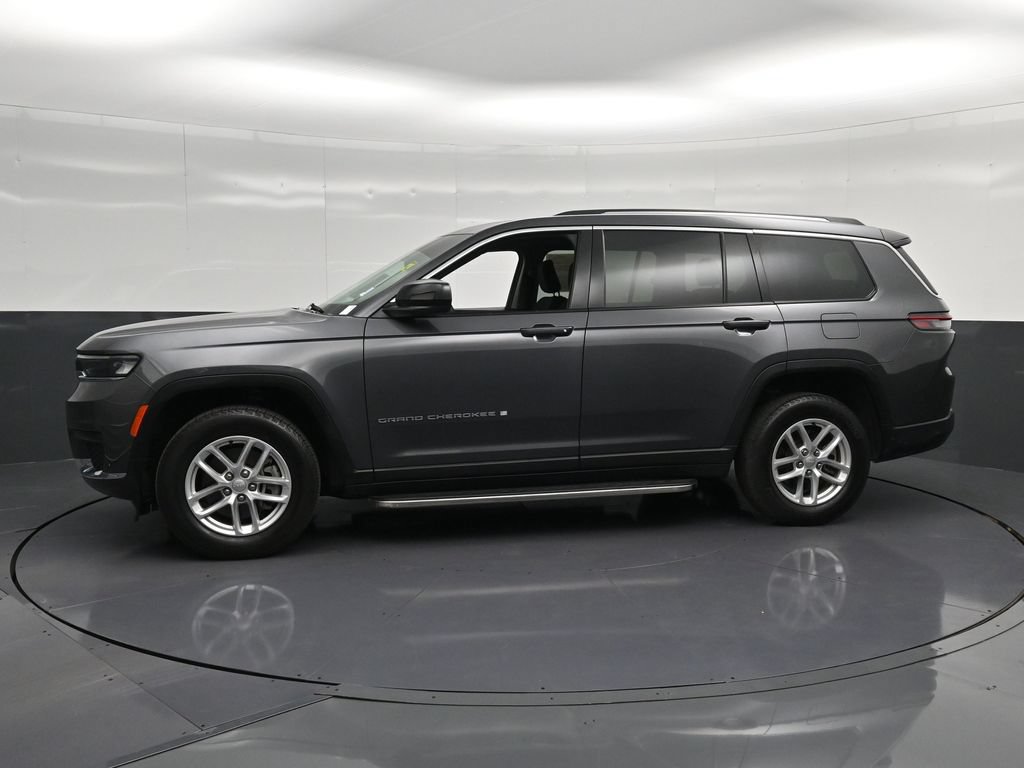 Used 2024 Jeep Grand Cherokee L Laredo RWD image 7