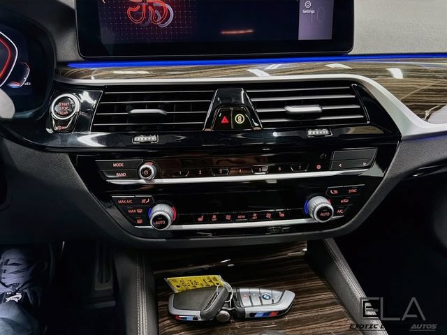 Used 2021 BMW 530i xDrive w/ M Sport Package AWD/4WD image 17