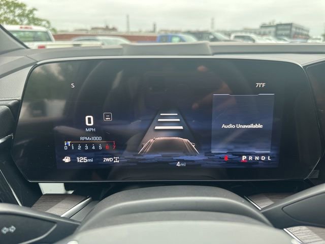 New 2025 Chevrolet Suburban Premier w/ Sun And Tow Package image 19