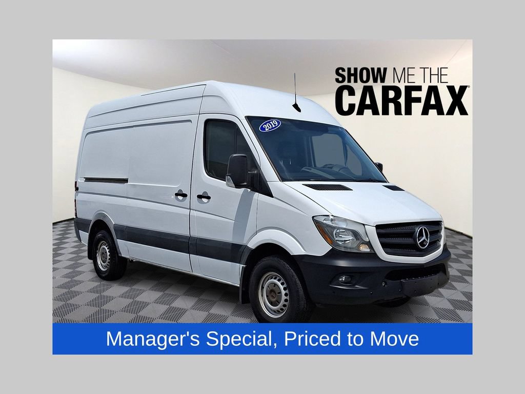 Used 2017 Mercedes-Benz Sprinter 2500 image 1