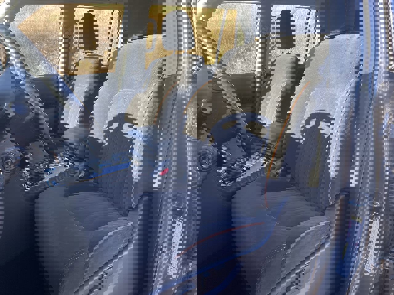 Used 2023 Nissan Armada S image 11