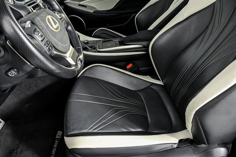 Used 2020 Lexus RC F w/ Premium Package RWD image 16