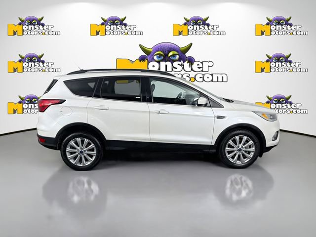 Used 2019 Ford Escape SEL image 4