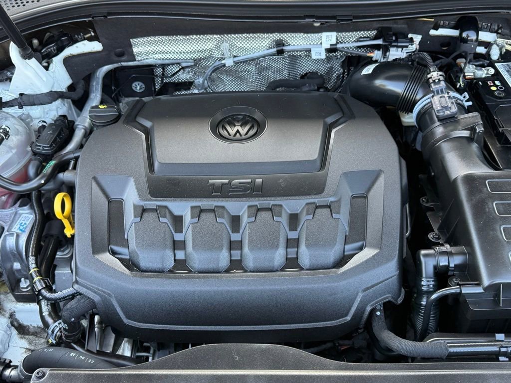 Used 2023 Volkswagen Tiguan SE image 29