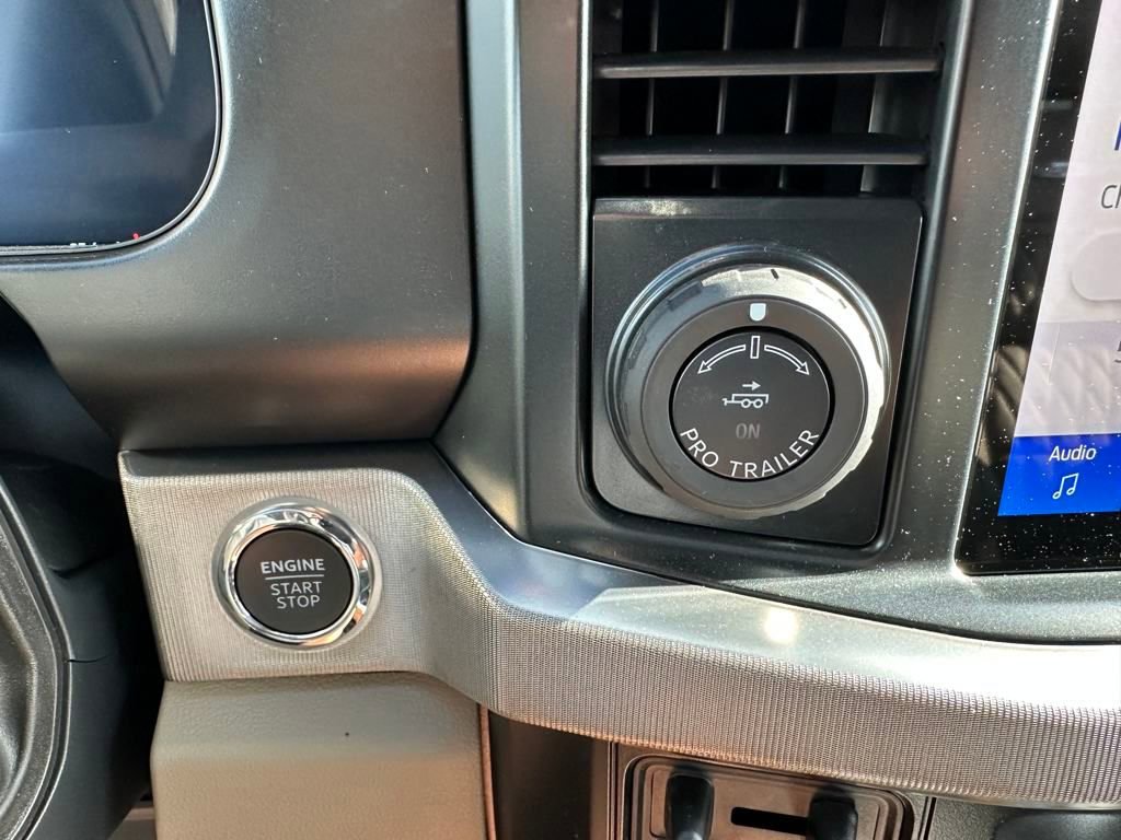 New 2025 Ford F250 Platinum w/ Platinum Plus Package image 14