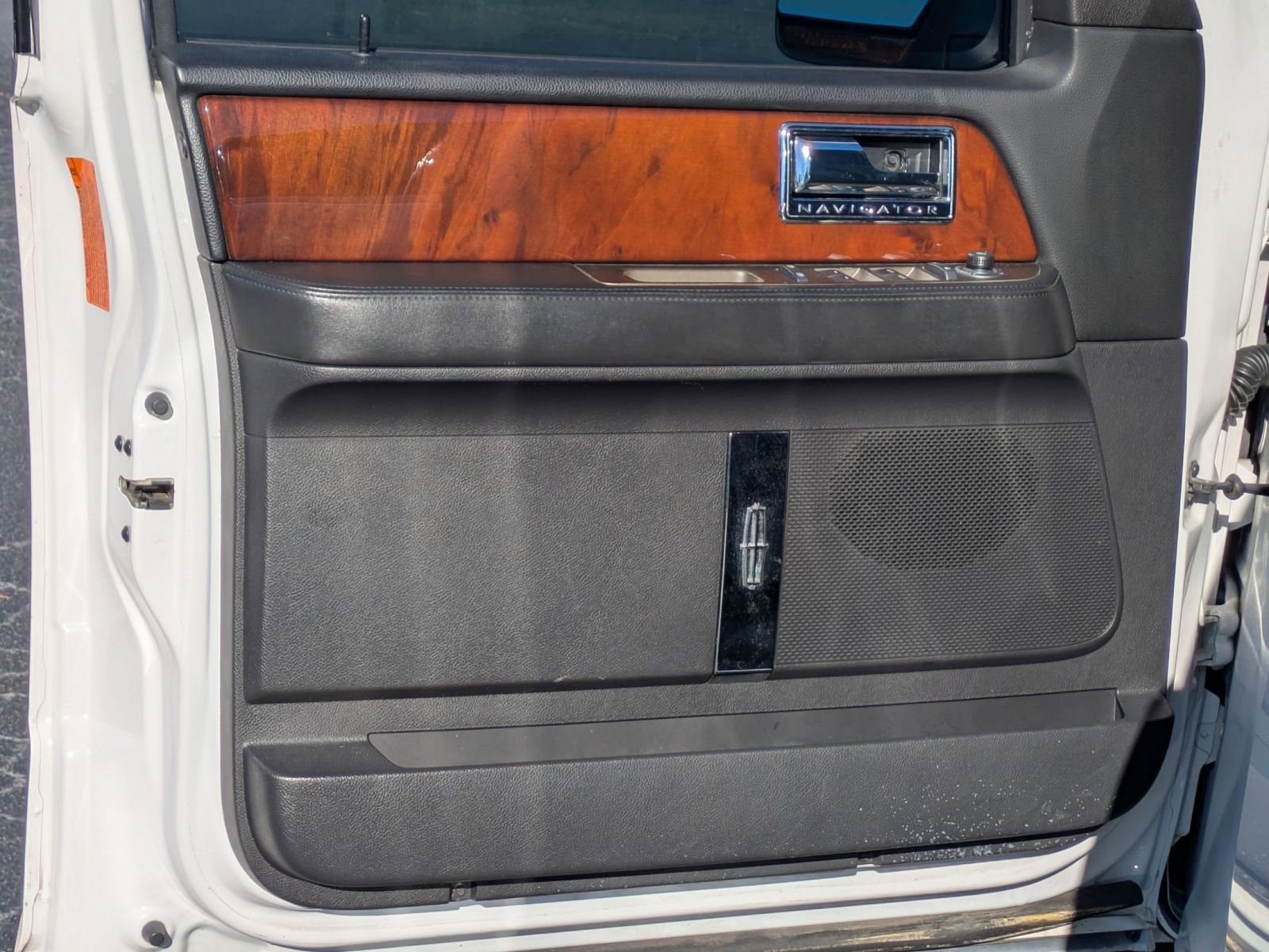 Used 2013 Lincoln Navigator 2WD w/ HD Trailer Tow Pkg image 18