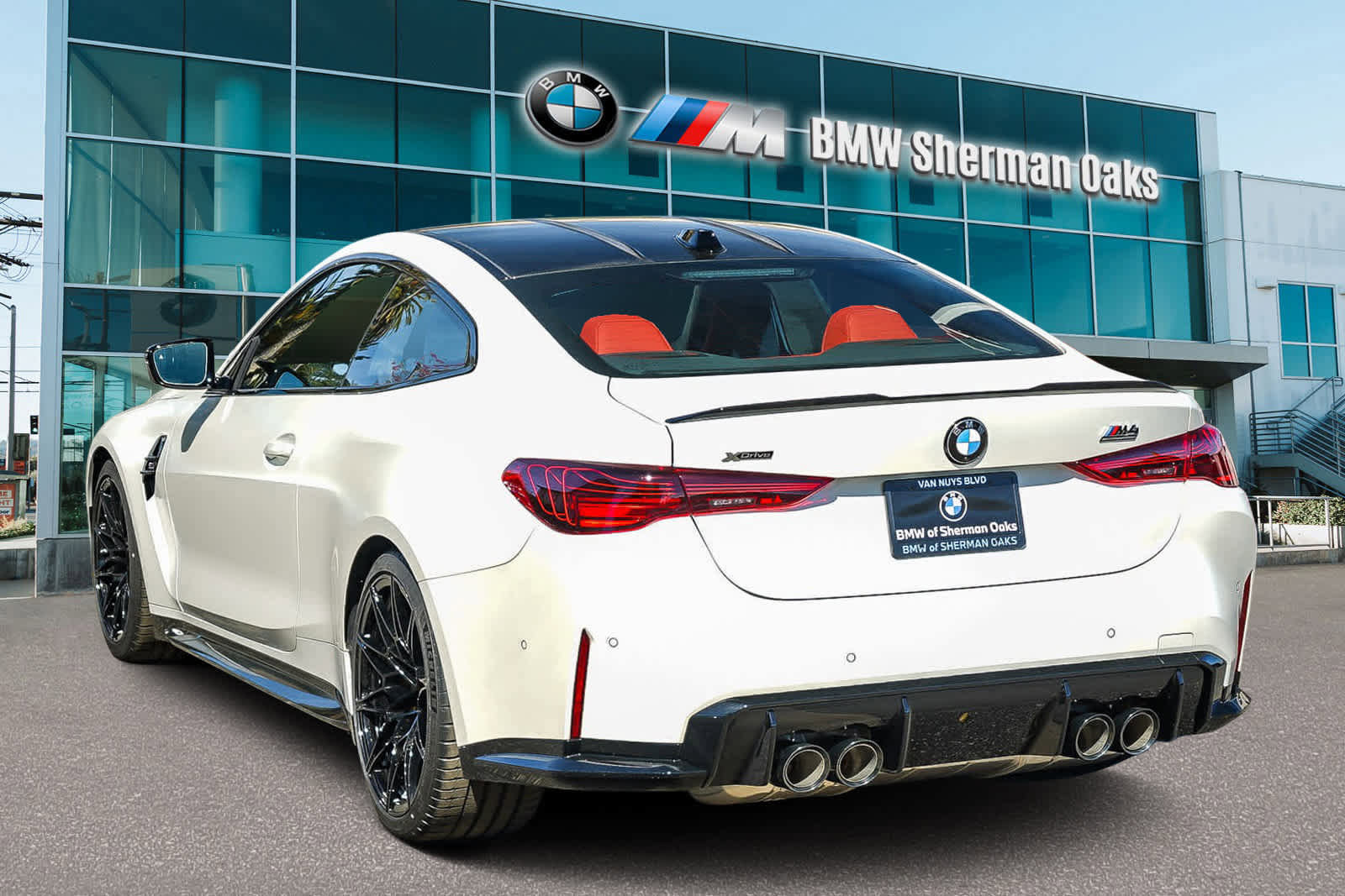 New 2026 BMW M4 xDrive Competition w/ Carbon Package AWD/4WD image 6