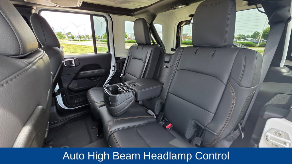 New 2025 Jeep Wrangler Sahara image 18