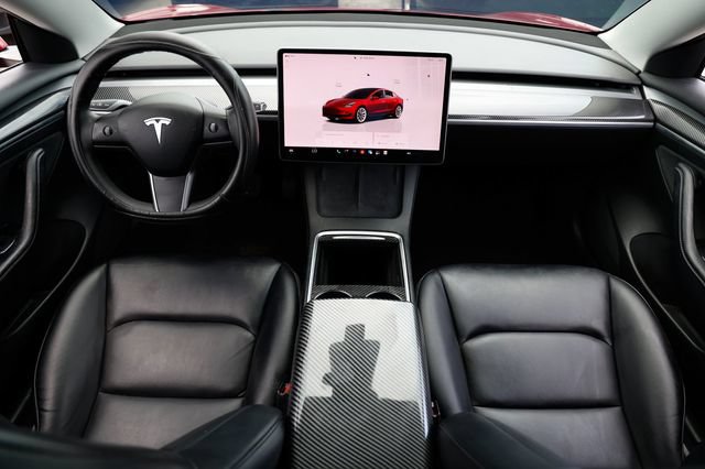 Used 2022 Tesla Model 3 Standard Range RWD image 2