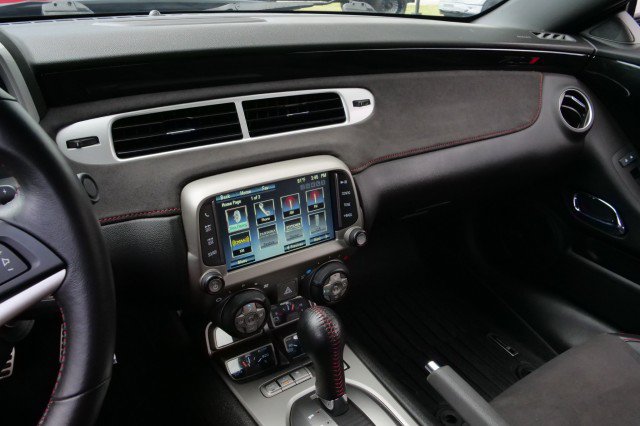 Used 2013 Chevrolet Camaro ZL1 RWD image 21