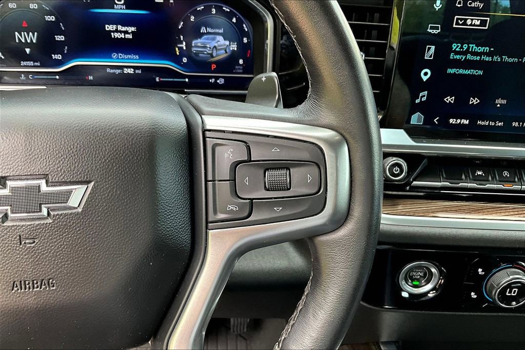 Used 2023 Chevrolet Silverado 1500 RST AWD/4WD image 13