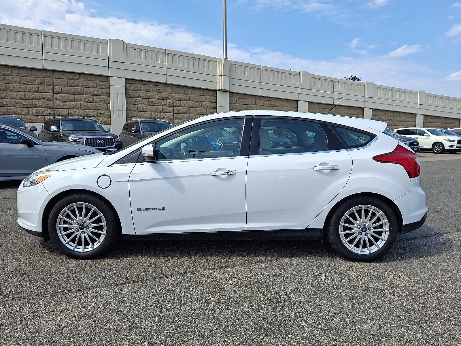 Used 2013 Ford Focus Electric Hatchback image 7