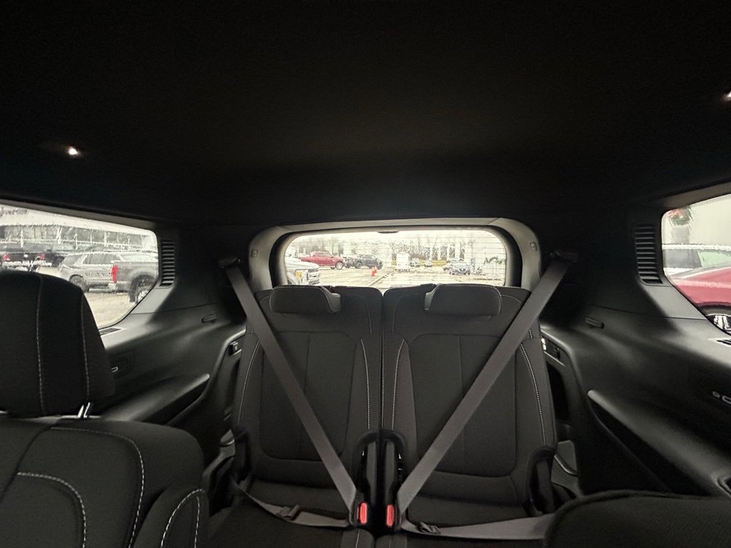 Used 2025 Jeep Grand Cherokee L Laredo w/ Luxury Tech Group I image 32