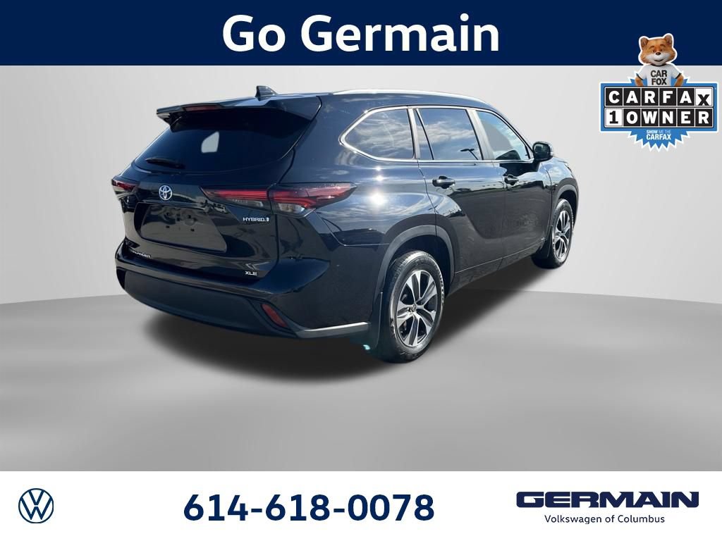 Used 2024 Toyota Highlander XLE AWD/4WD image 8