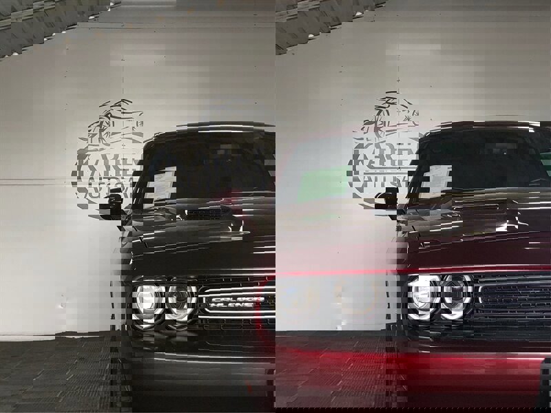 Used 2018 Dodge Challenger SXT image 21