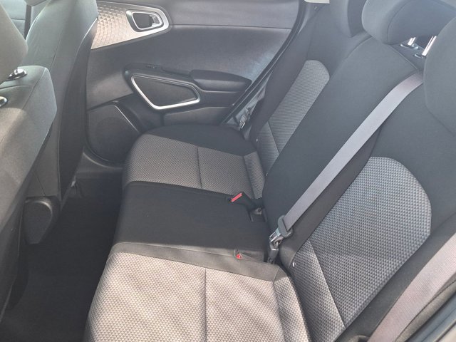 Used 2023 Kia Soul LX w/ Option Group 015 FWD image 17