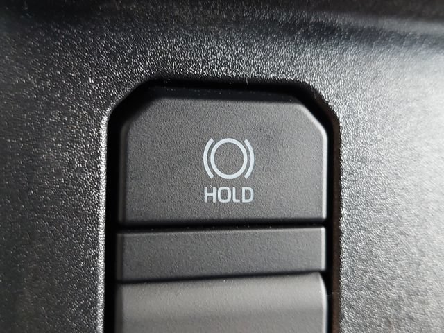 Certified 2025 Toyota Tundra Limited AWD/4WD image 26