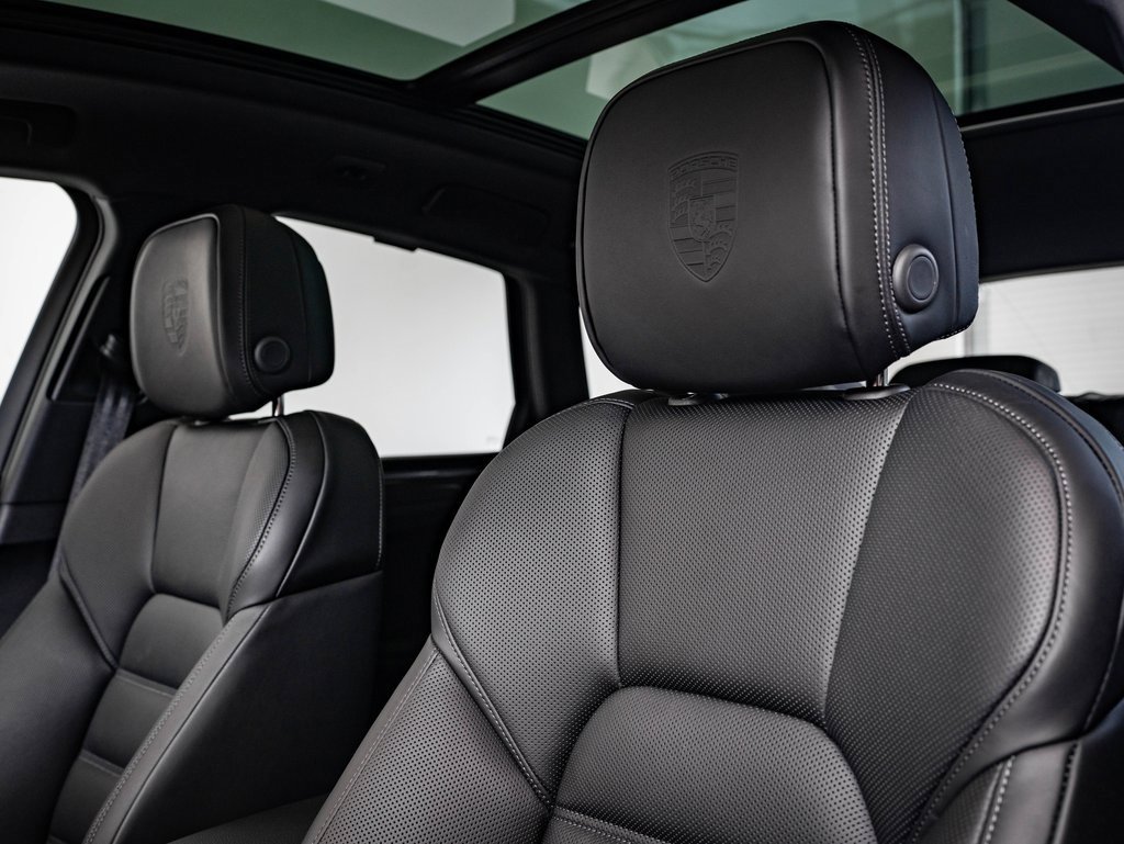 New 2026 Porsche Macan S image 25