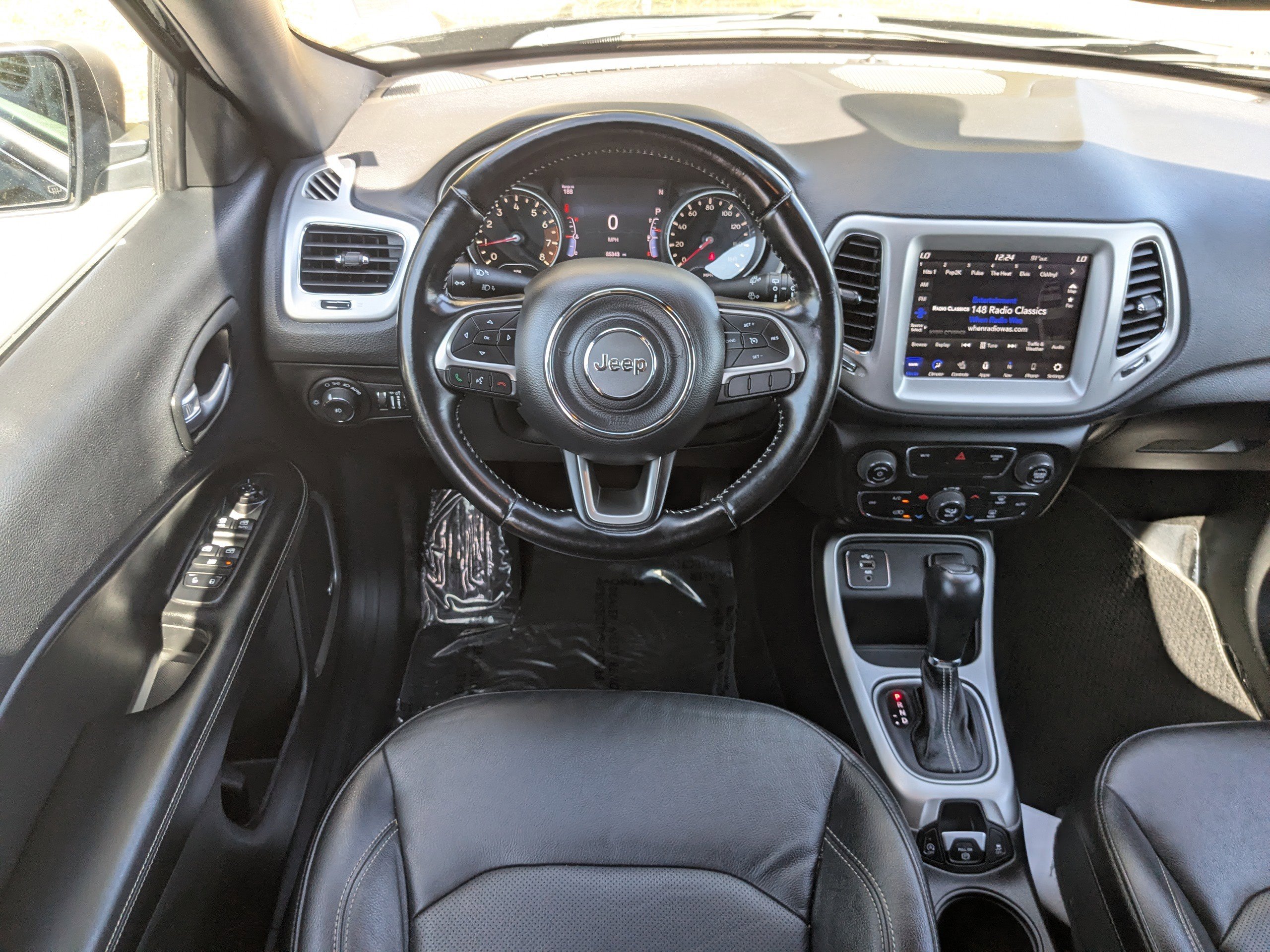 Certified 2021 Jeep Compass Latitude w/ Sun and Sound Group image 16