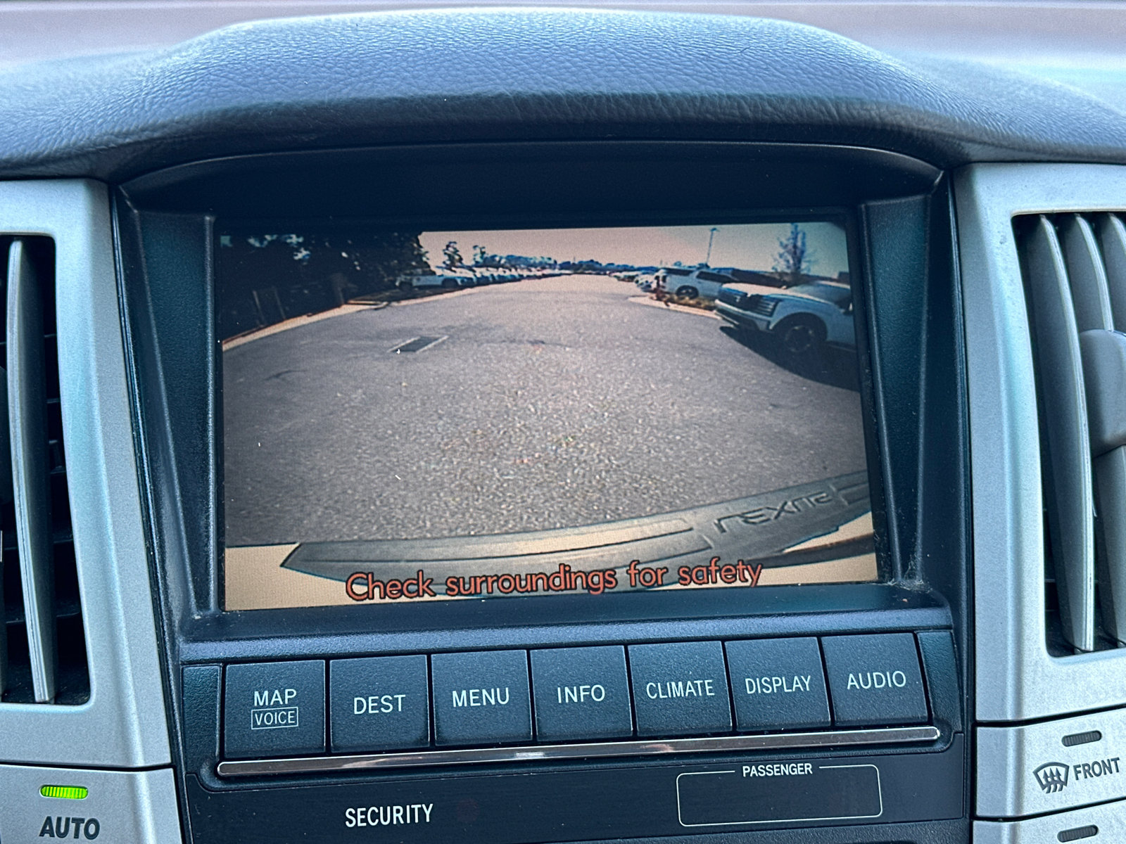 Used 2008 Lexus RX 400h AWD w/ Premium Plus Pkg image 30