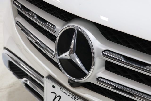 Used 2020 Mercedes-Benz GLC 300 4MATIC image 10