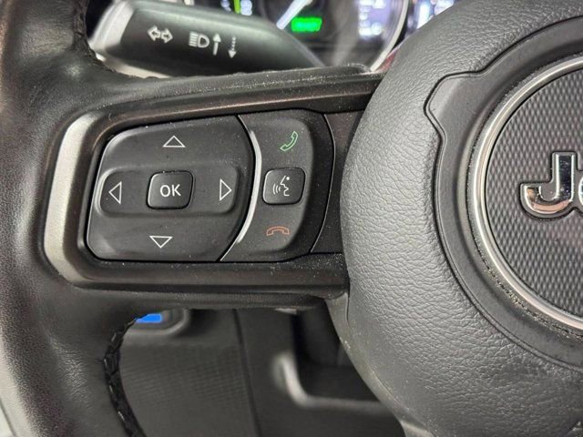 Used 2023 Jeep Wrangler Unlimited w/ Cold Weather Group AWD/4WD image 15