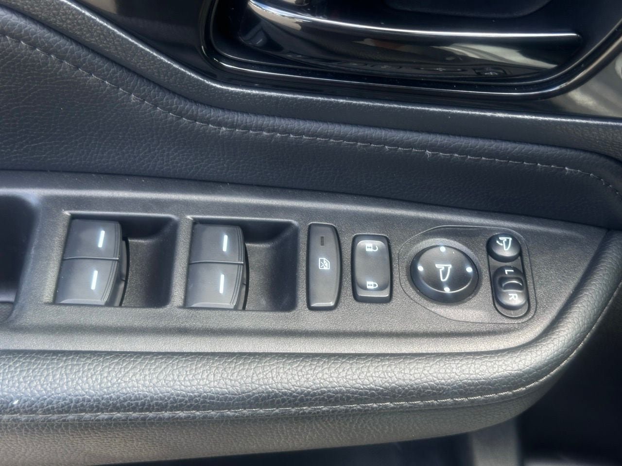 Used 2022 Honda Odyssey Elite image 31