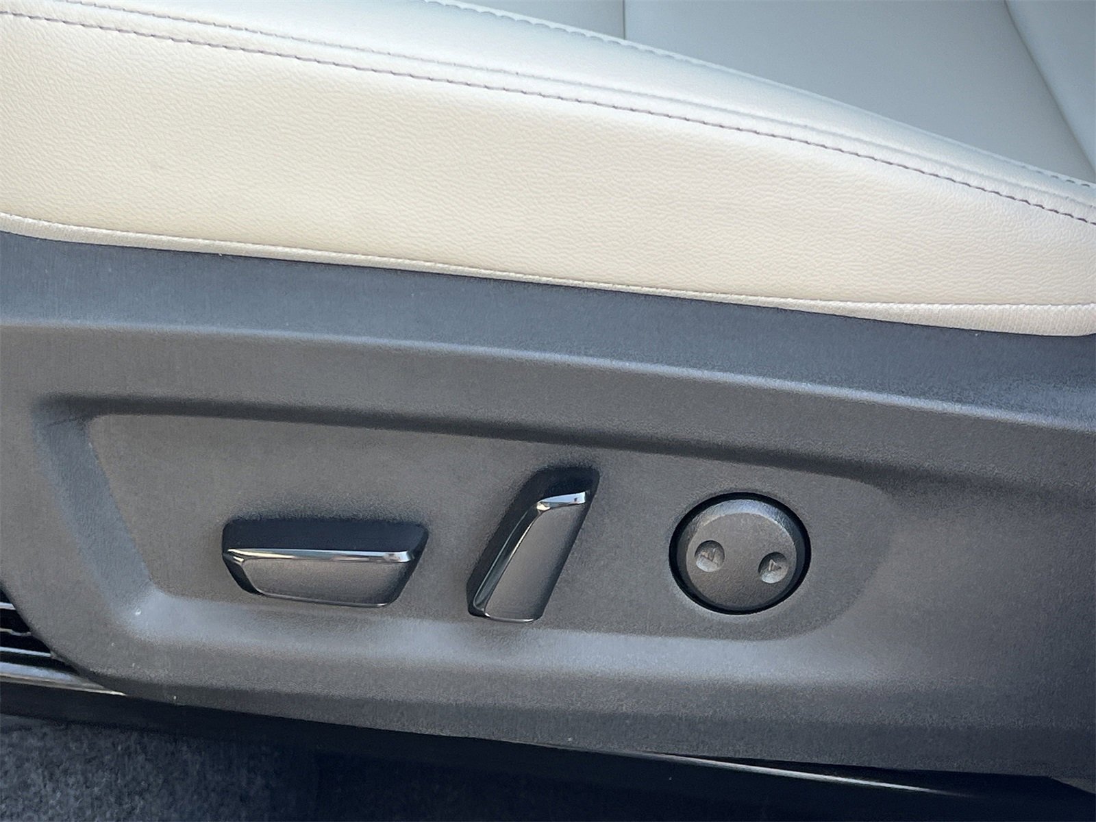 New 2025 Nissan Murano SL w/ Cargo Package image 20