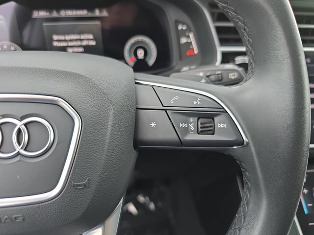 Used 2023 Audi Q7 2.0T Premium AWD/4WD image 22