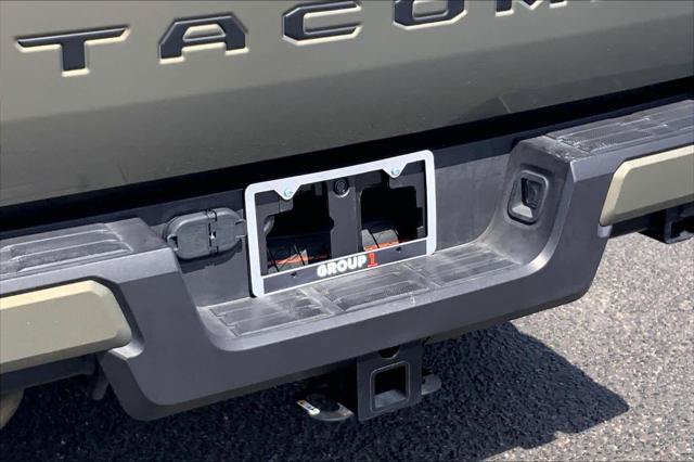Certified 2025 Toyota Tacoma TRD Sport AWD/4WD image 31