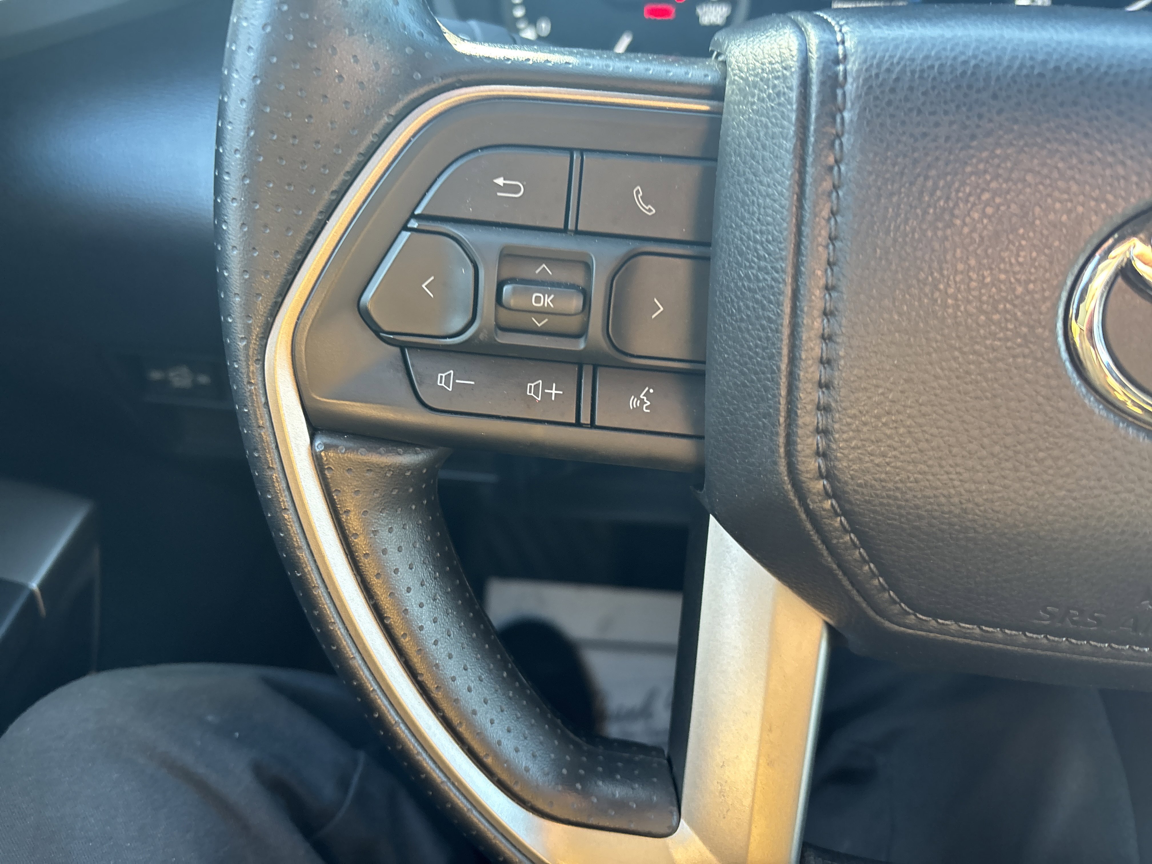 Used 2025 Toyota Tundra SR5 image 19