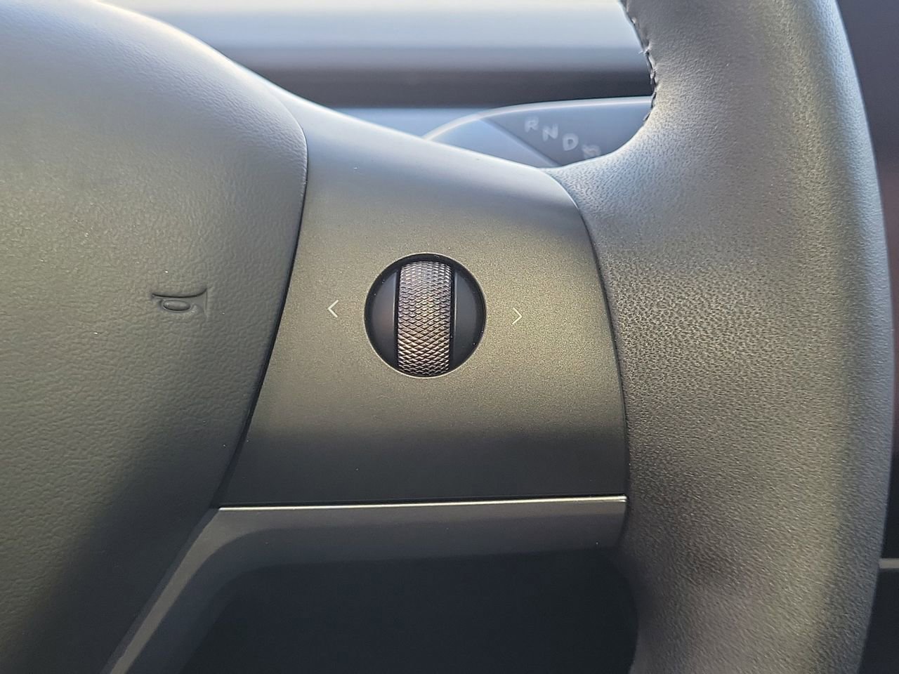 Used 2024 Tesla Model Y Long Range image 30