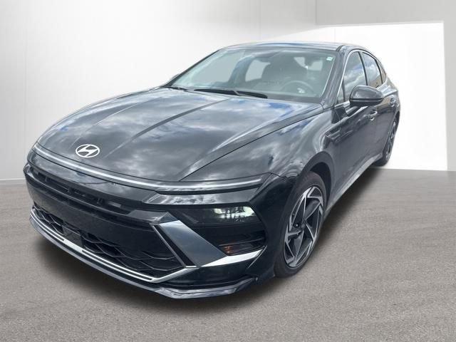 Used 2026 Hyundai Sonata SEL FWD image 1