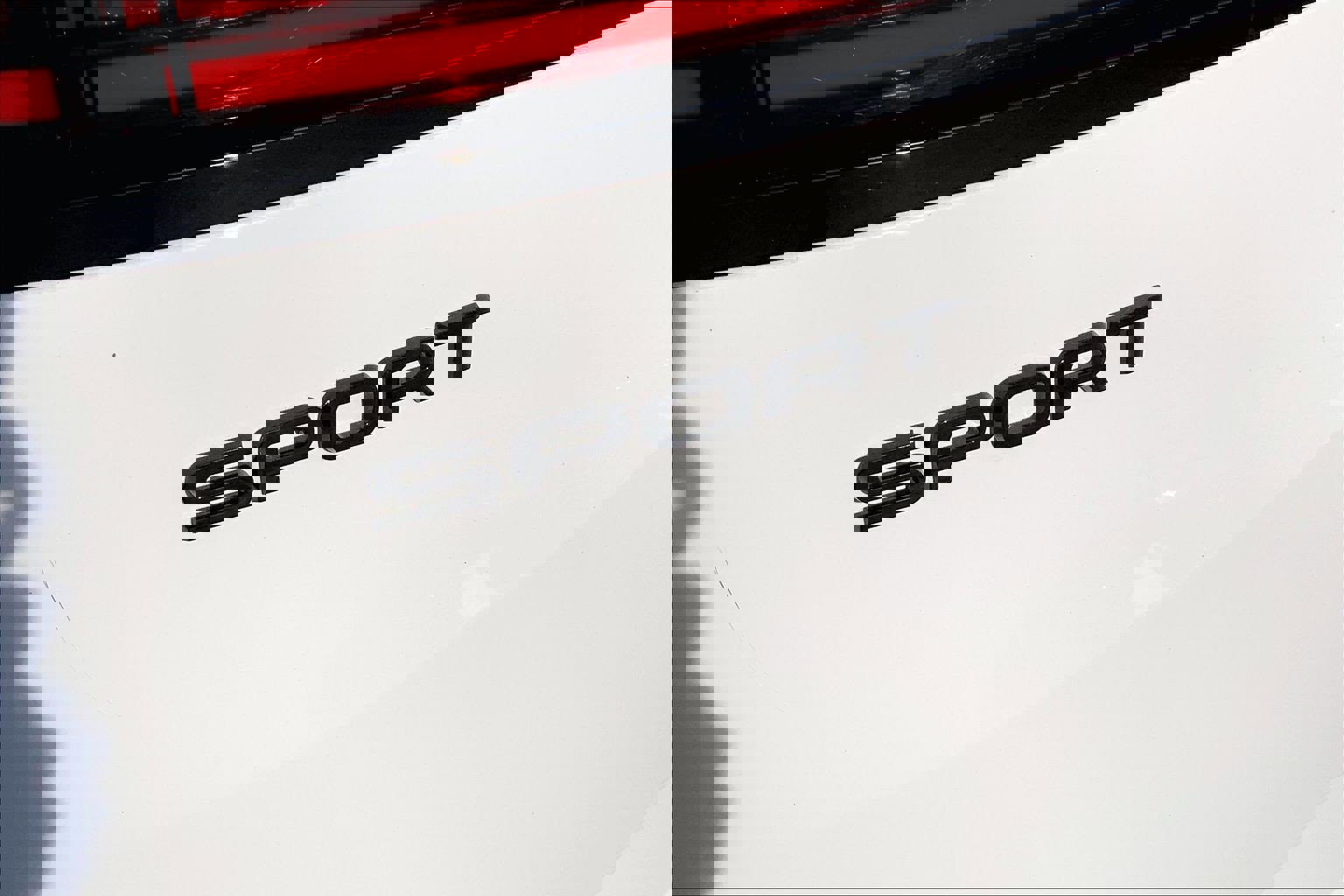 Used 2025 Land Rover Range Rover Sport Dynamic SE image 9