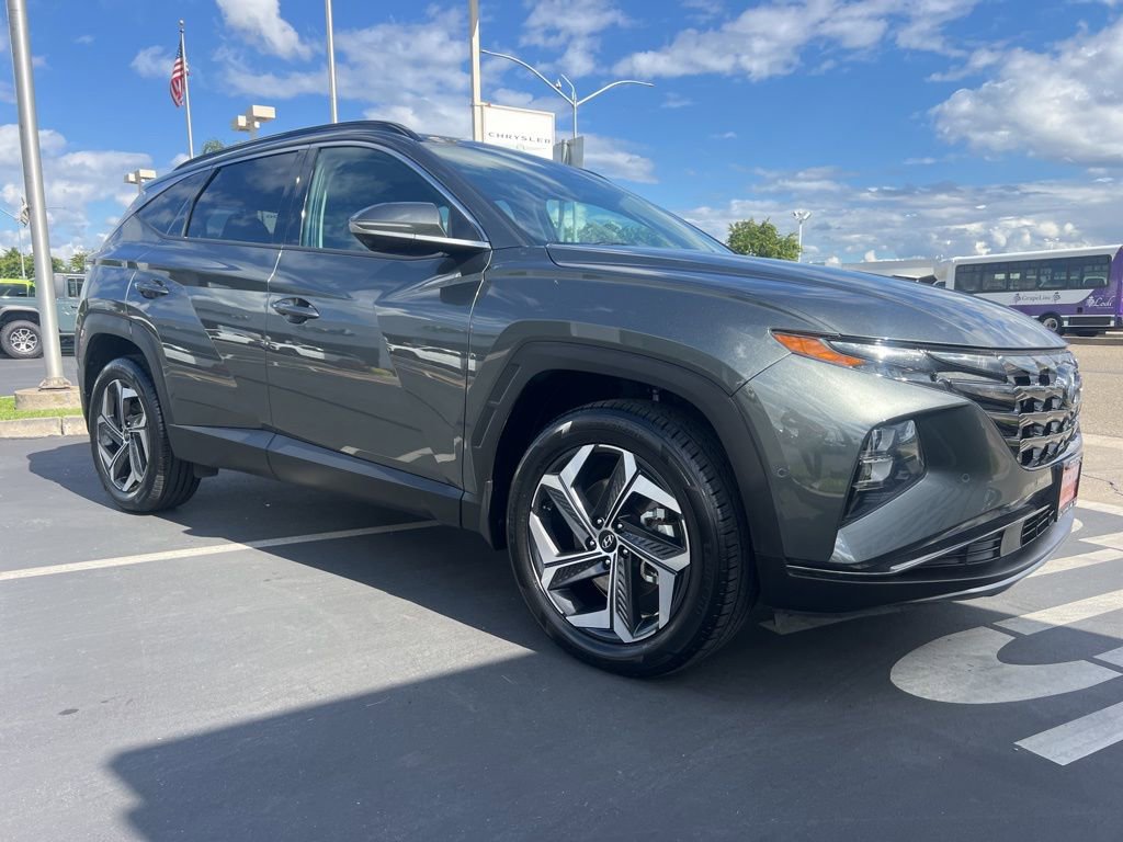 Used 2023 Hyundai Tucson Limited AWD/4WD image 11