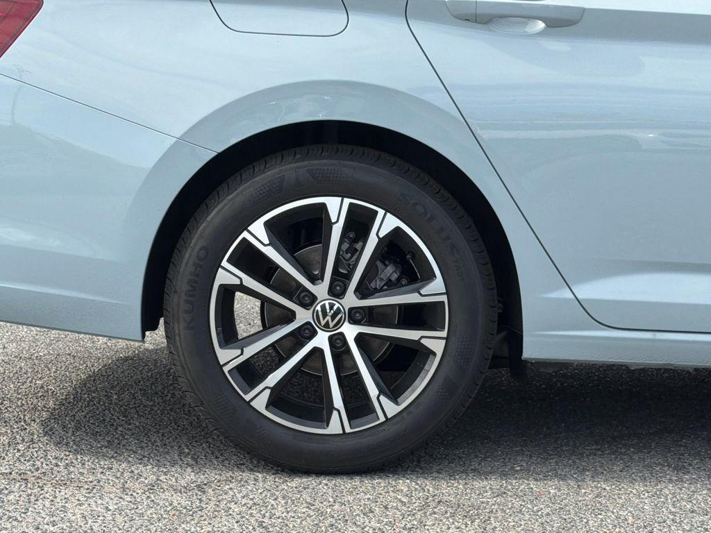New 2026 Volkswagen Jetta Sport FWD image 4