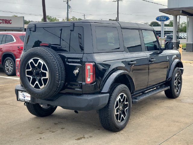 Used 2024 Ford Bronco Outer Banks AWD/4WD image 3