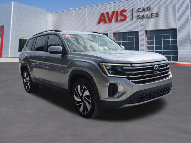 Used 2025 Volkswagen Atlas SE FWD image 3