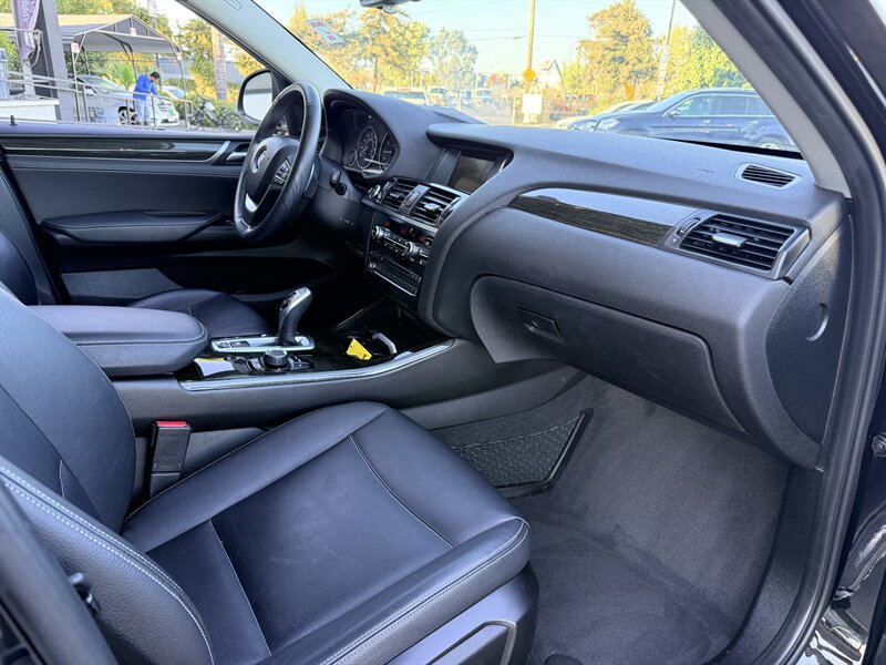 Used 2016 BMW X4 xDrive28i AWD/4WD image 29
